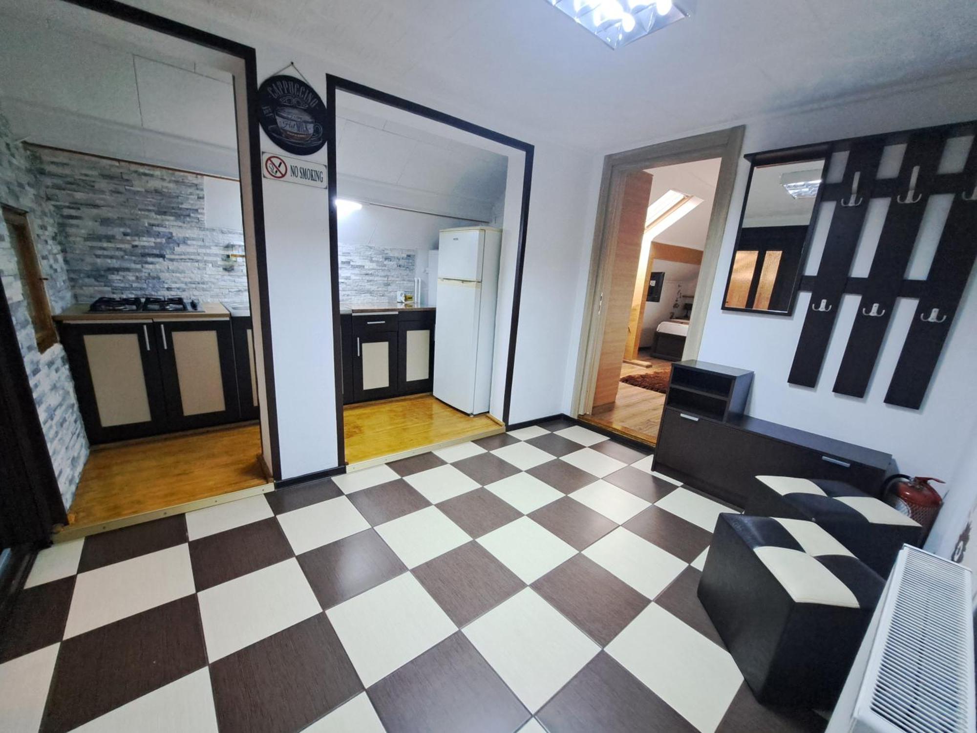Shelby Accommodation -Adult Only- Σινάια Εξωτερικό φωτογραφία